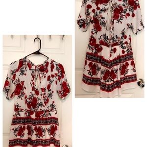 Cute romper in excellent condition